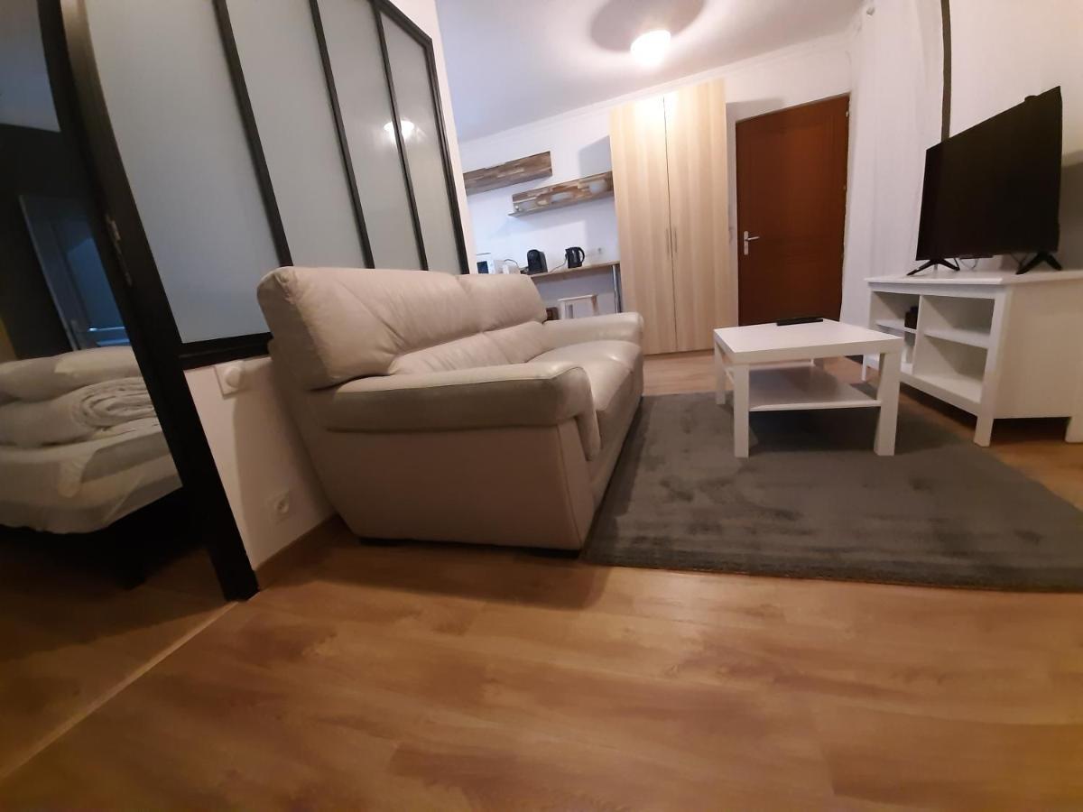 Appartement 2 Pieces, Proche Rer, Bus Et Chateau Rambouillet Eksteriør billede